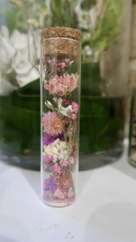 Fiole en fleurs séchées PERSONNALISEE