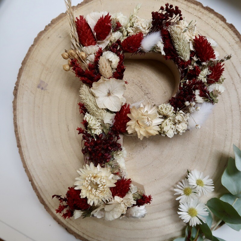 Lettre fleurie personnalisée