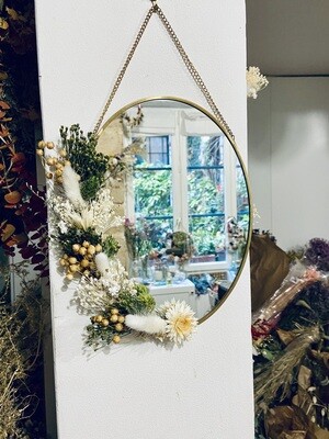 Miroir ovale fleuri en laiton Syracuse