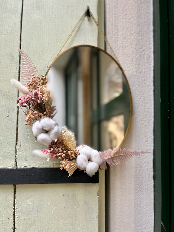 Miroir ovale fleuri en laiton Rome