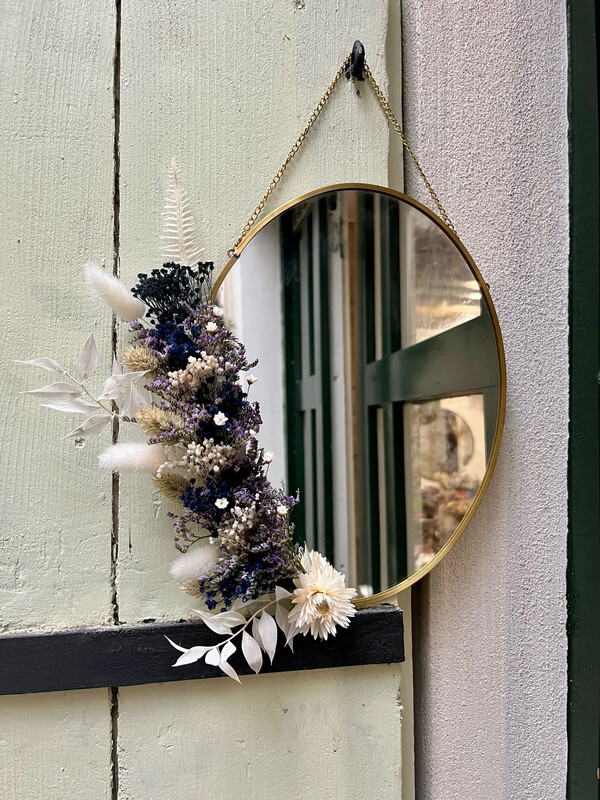 Miroir ovale fleuri en laiton Murano