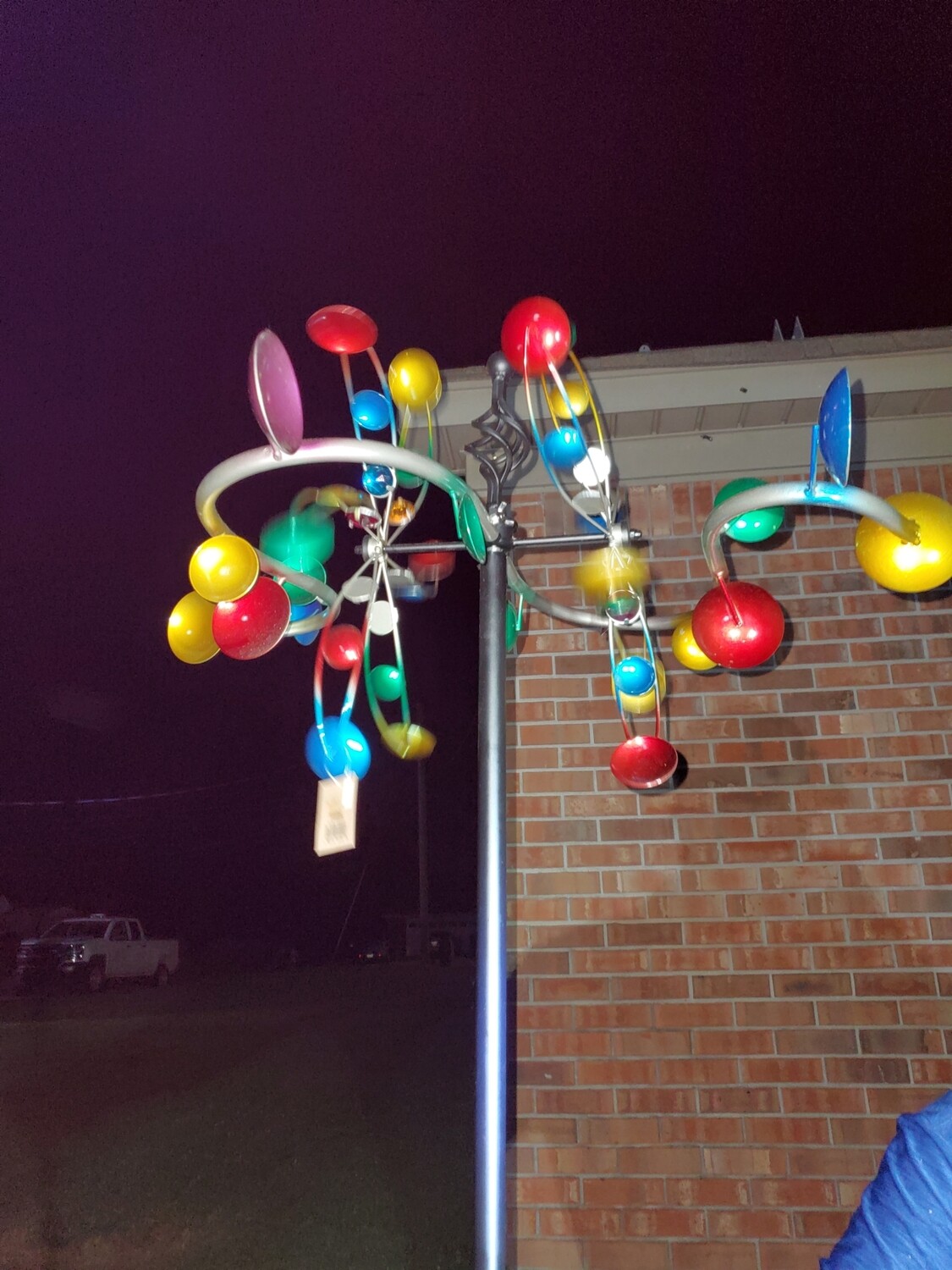 Multiple 3 Way Wind Spinner