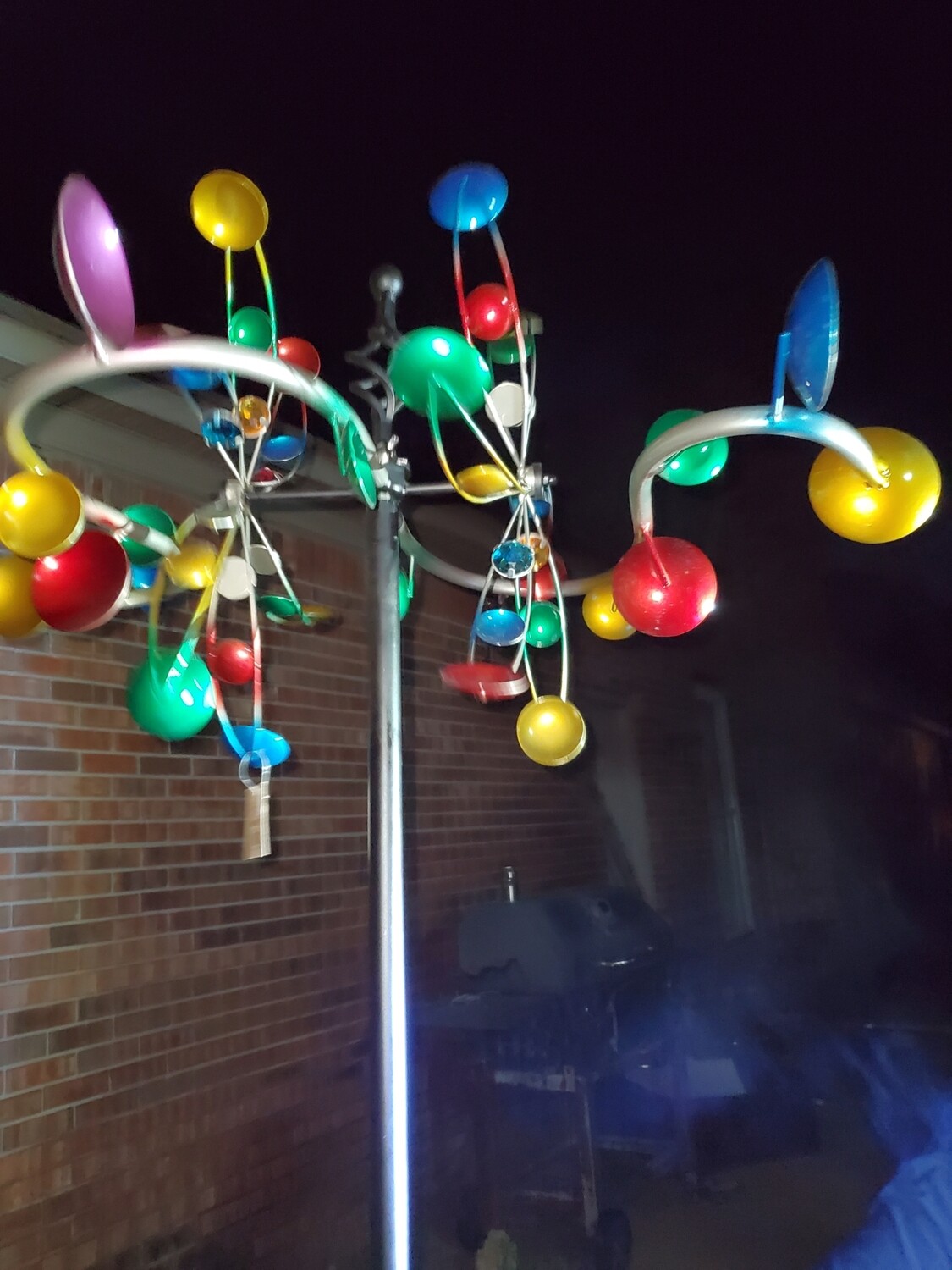Multiple 3 Way Wind Spinner
