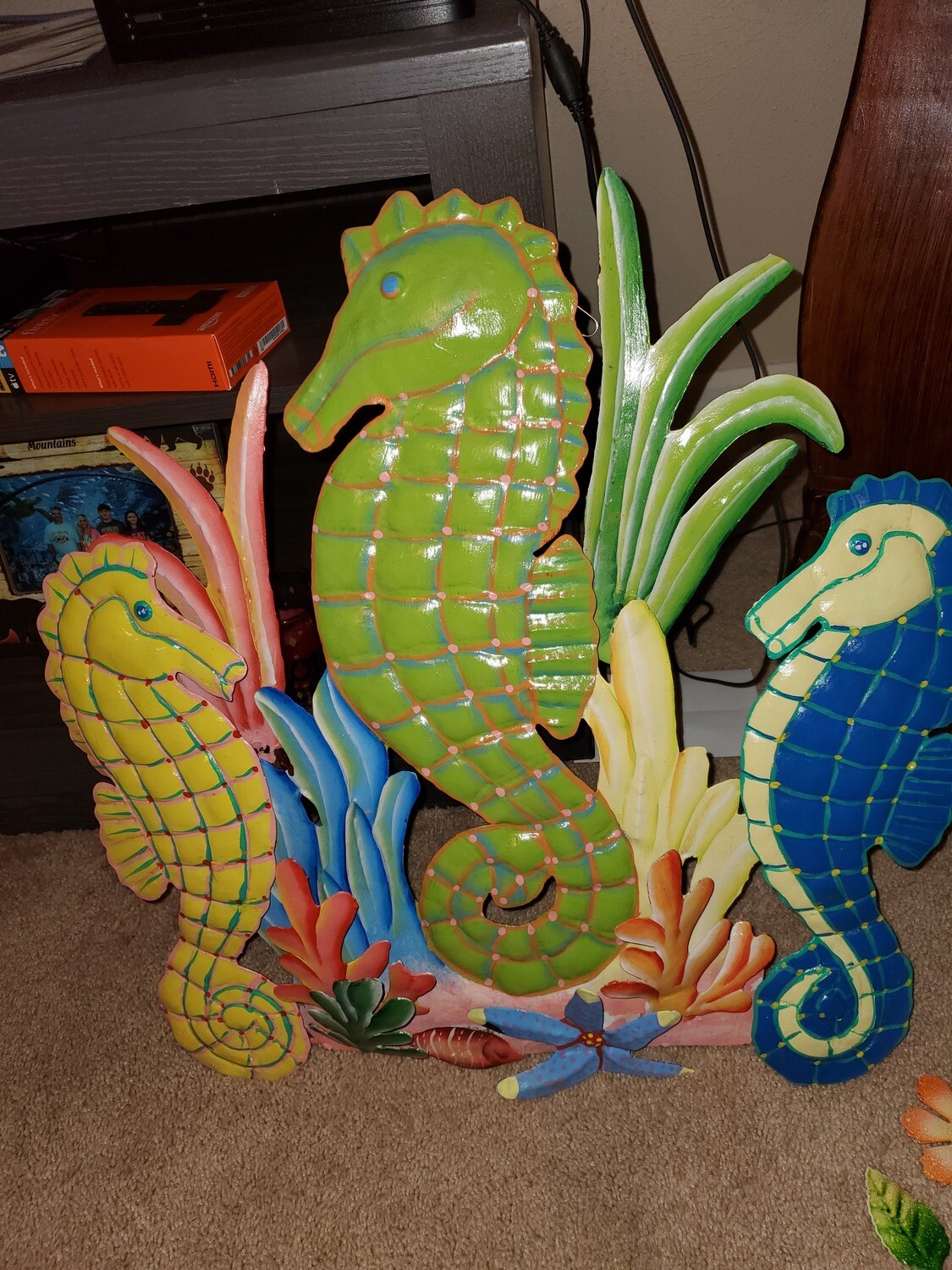 metal  seahorses decor