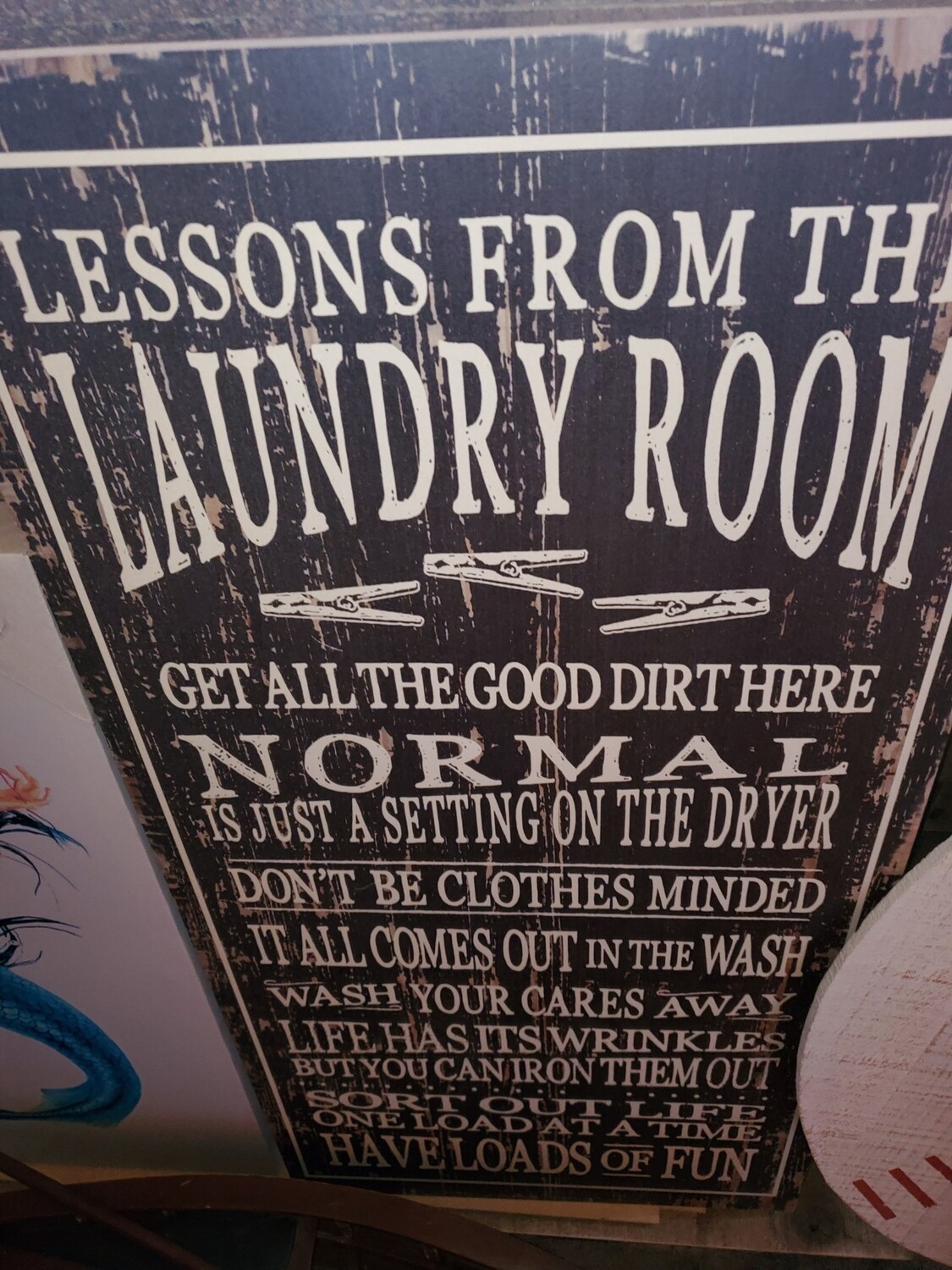 Large laundry  sign
