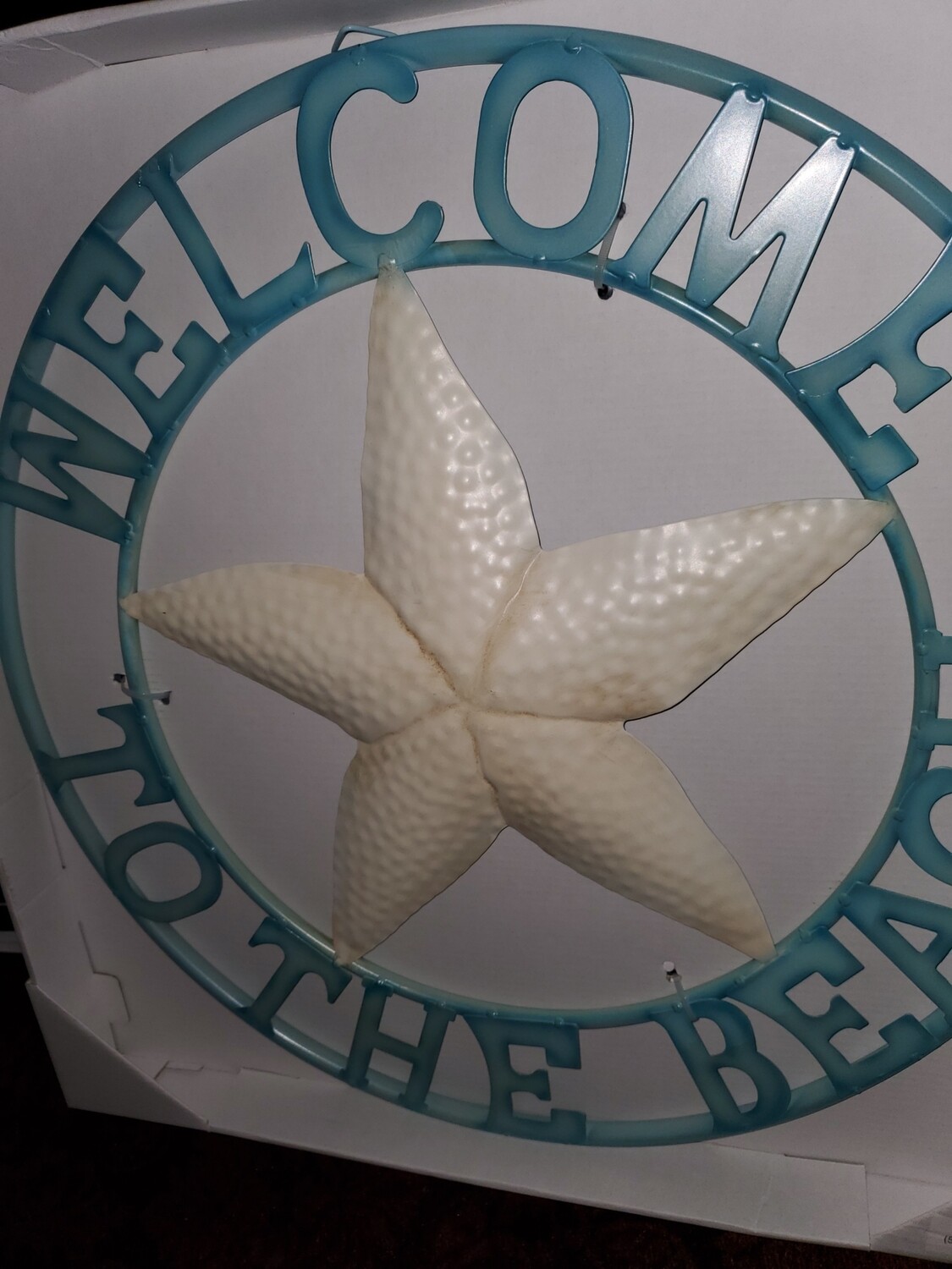 Welcome  to the beach metal sign
