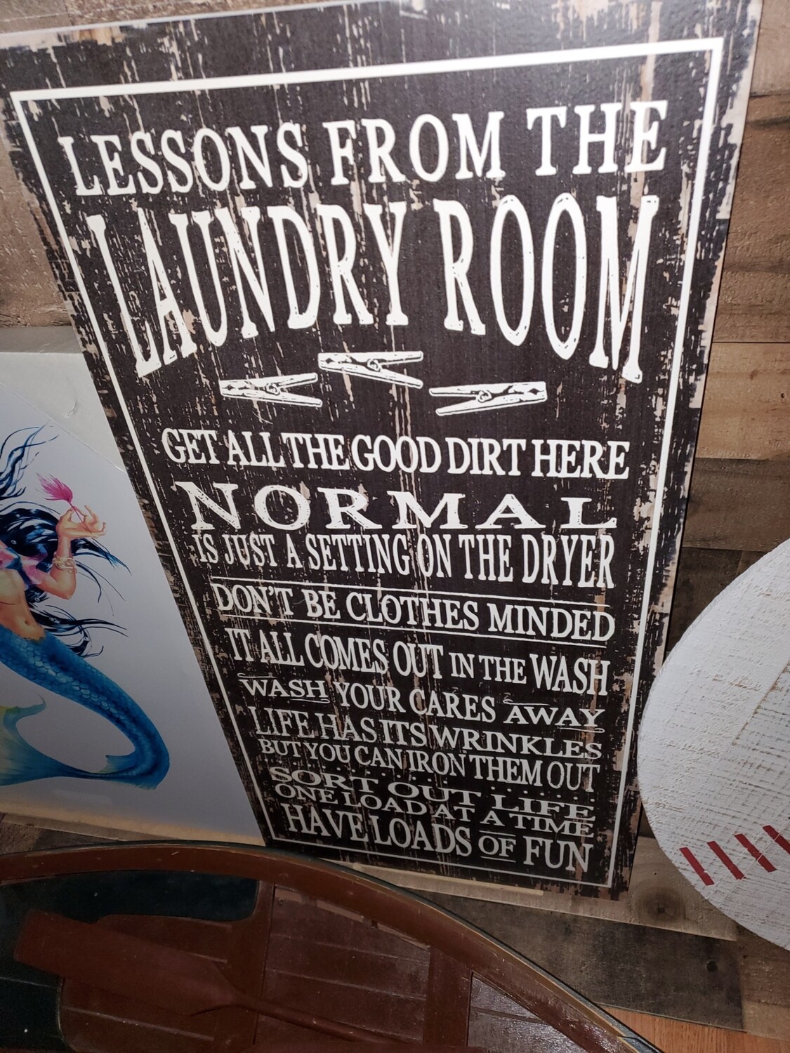 Laundry sign
