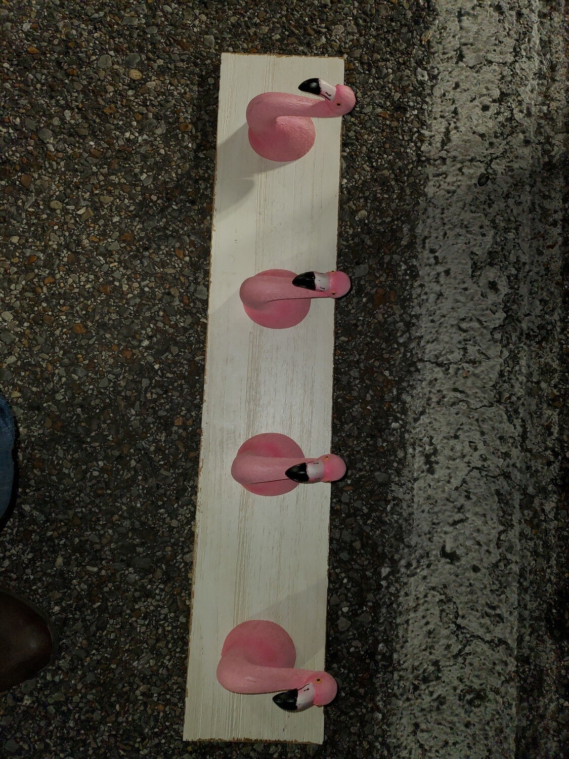 Flamingo hanger