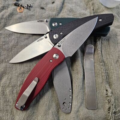 NEUTRON 2 LINERLOCK with MAGNACUT Blades EARLY JUNE