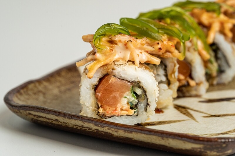 Mad Salmon Roll