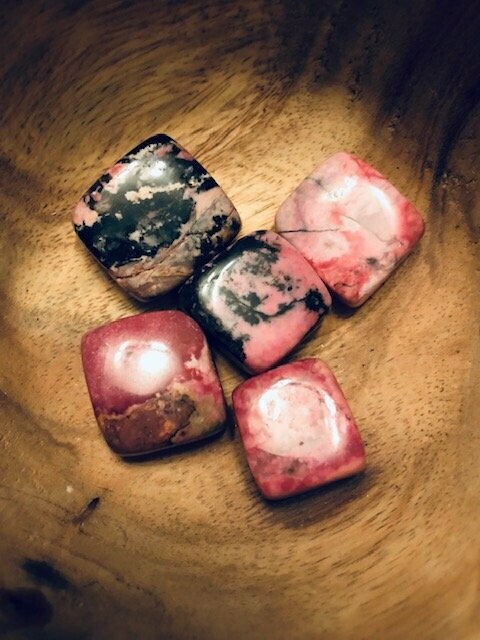 RHODONITE - Tumbled
