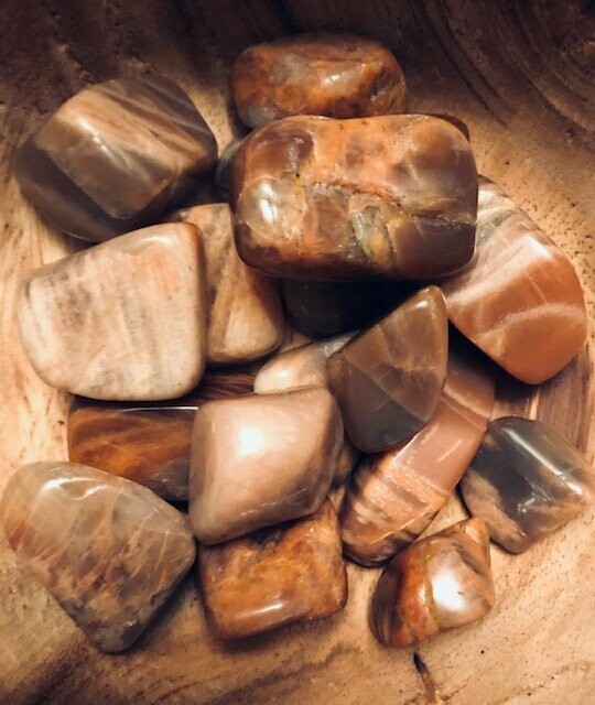 MOONSTONE - Tumbled