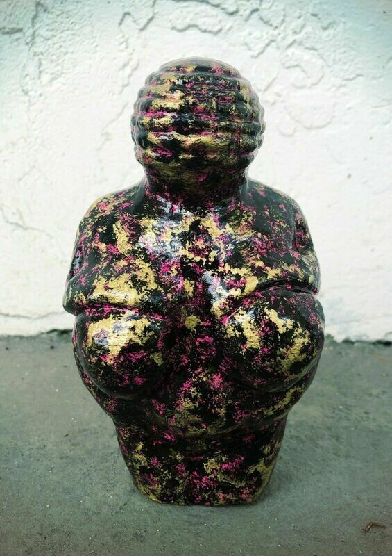 Venus Of Willendorf Concrete Statue - Love & War Goddess Design