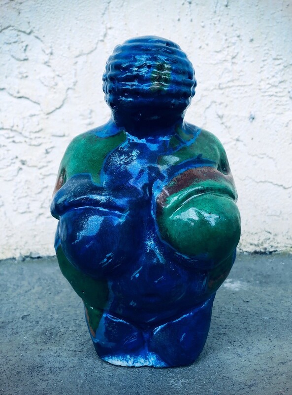 Venus Of Willendorf Concrete Statue - Earth Mother Goddess Design