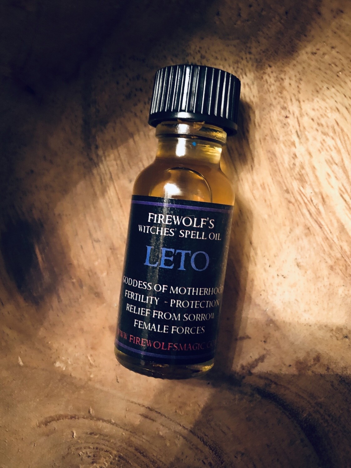 LETO - Goddess of Motherhood Ritual Oil