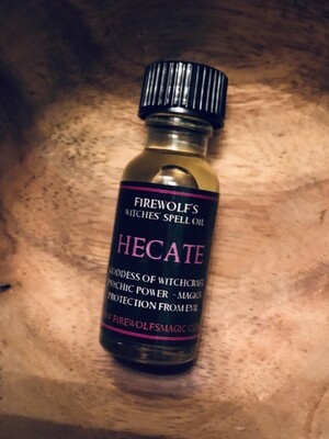 HECATE - Goddess of Witchcraft Ritual Oil