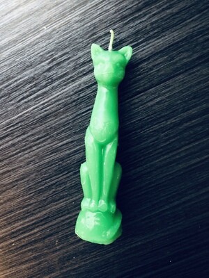 ​CAT SHAPED Figure Candle (Green)