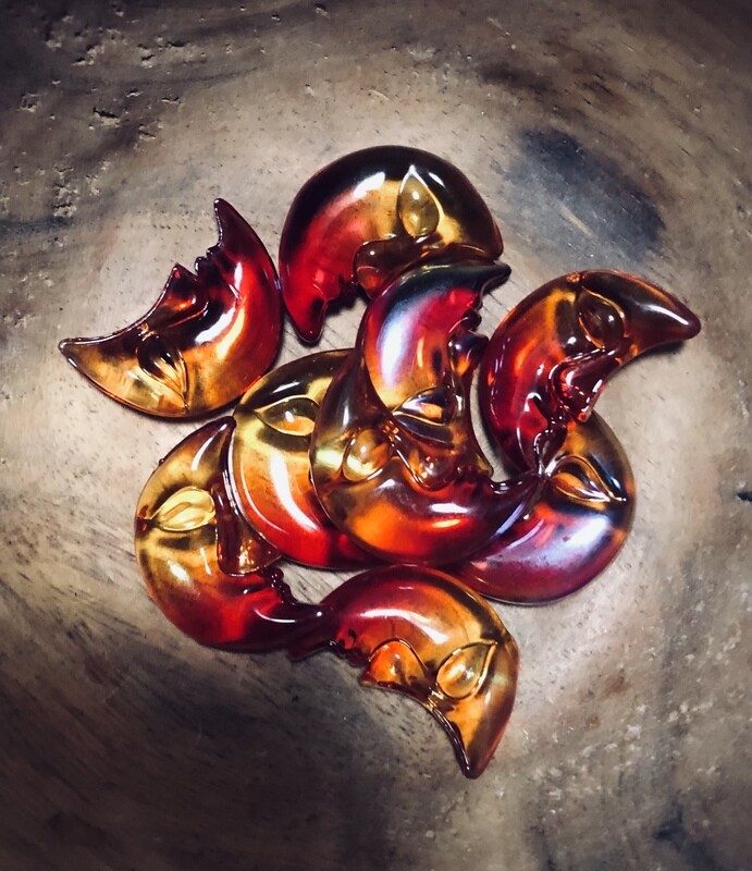 RED AURA QUARTZ - Crescent Moon Face