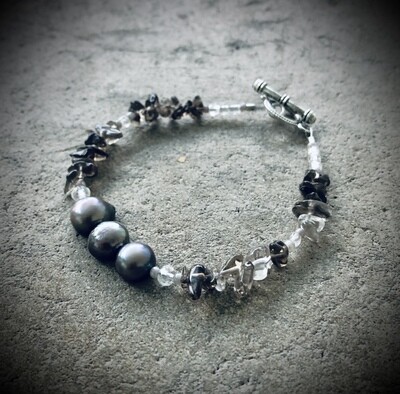 Smoky Quartz & Black Pearl Bracelet