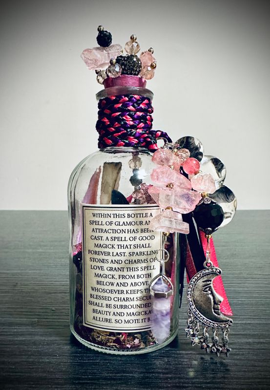 GLAMOUR MAGICK Witches’ Spell Bottle
