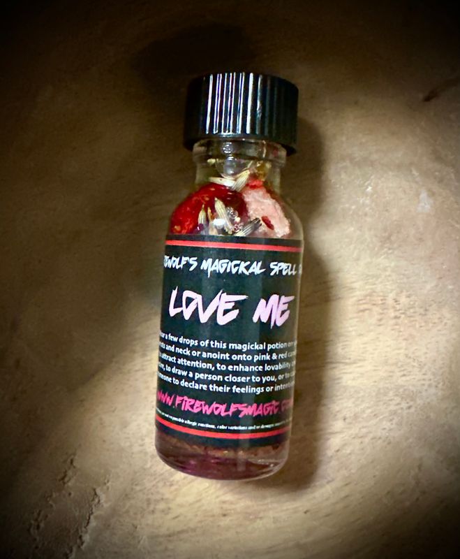 LOVE ME MAGICK Ritual Oil