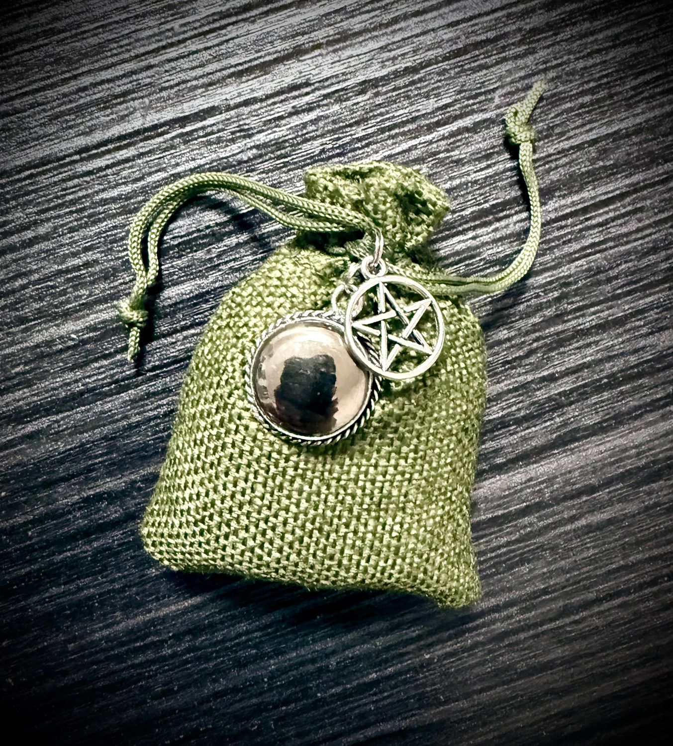 MONEY DRAWING Witches' Conjure Bag MONEY DRAWING Witches' Conjure Bag