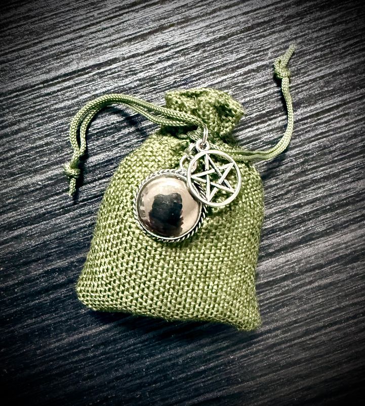 MONEY DRAWING Witches' Conjure Bag MONEY DRAWING Witches' Conjure Bag