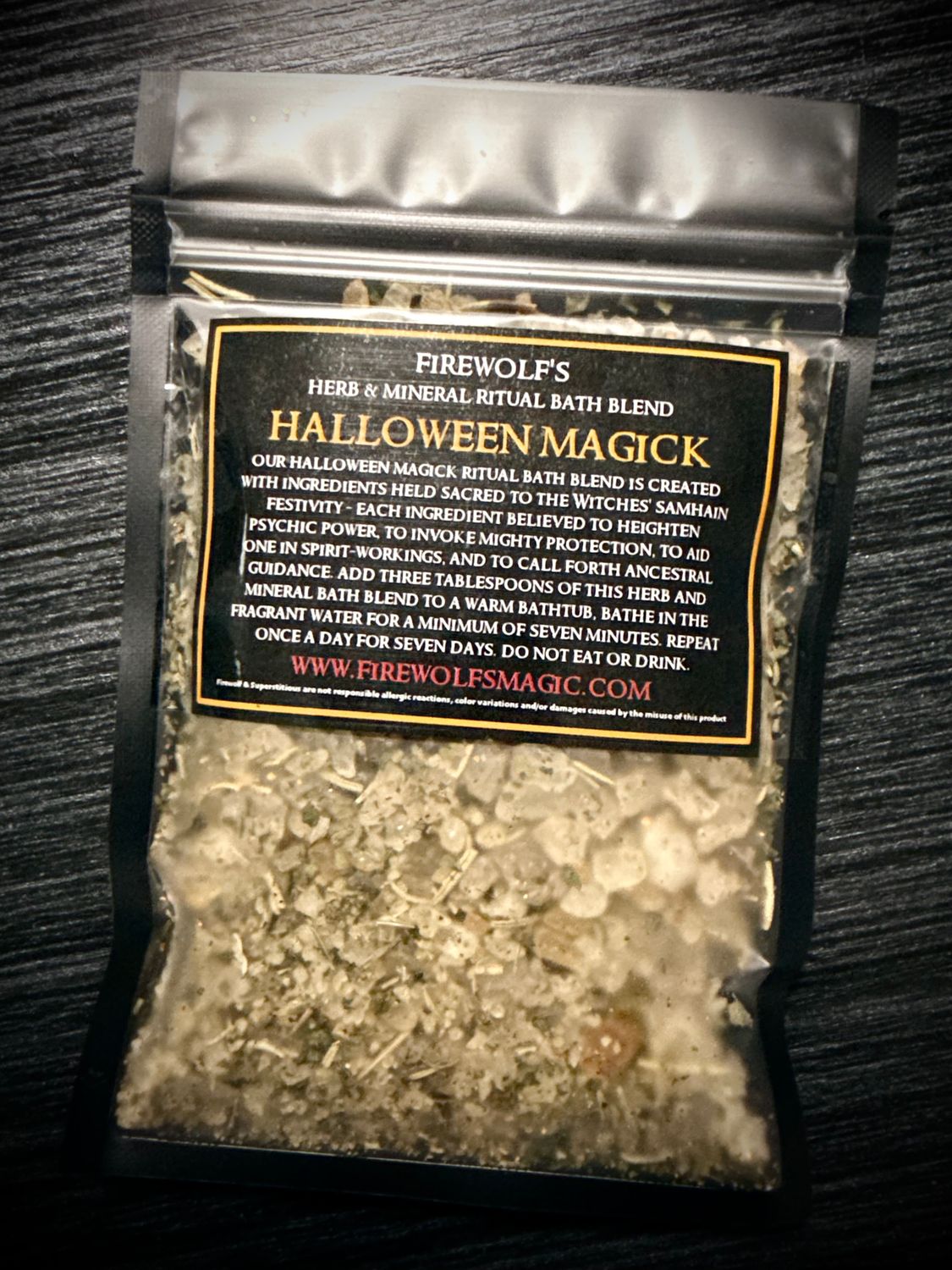 HALLOWEEN MAGICK Ritual Bath Blend HALLOWEEN MAGICK Ritual Bath Blend