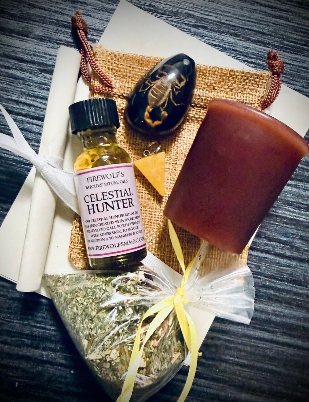 CELESTIAL HUNTER Witches’ Spell Kit