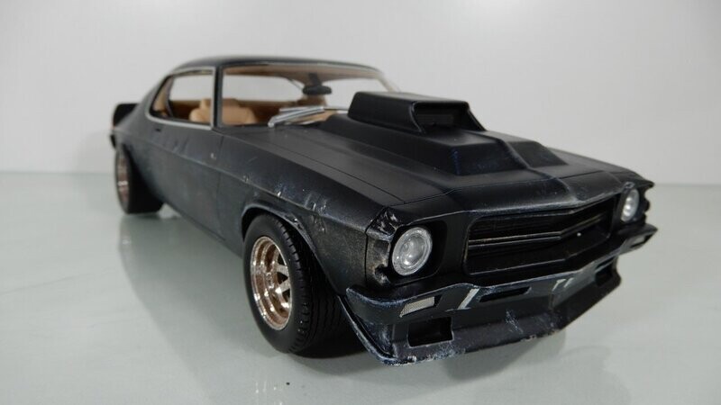 ACE Models MFP Custom Monaro 'Damaged Version' 1/18