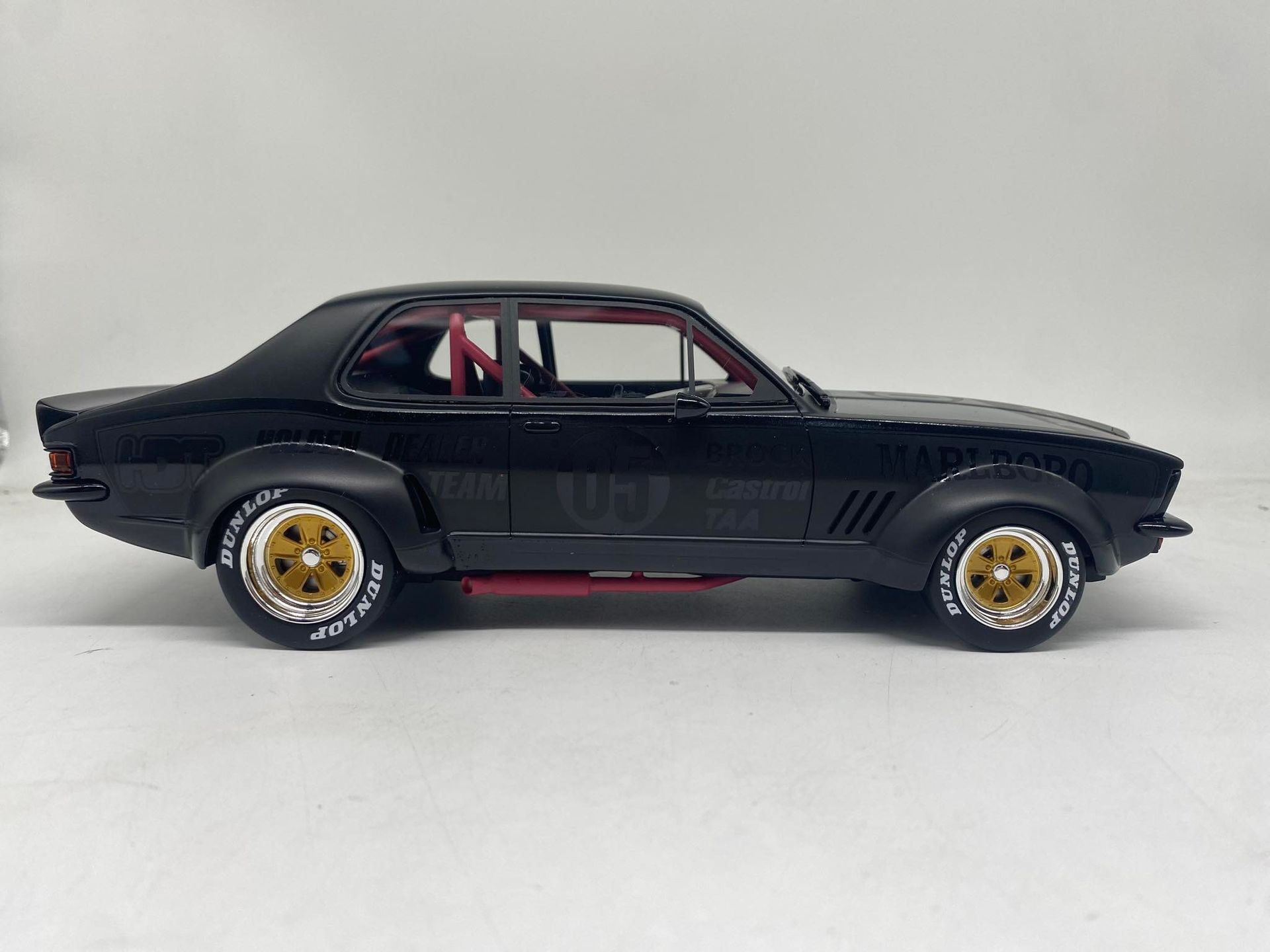 ACE Models 1/18 Peter Brock ECLIPSE LJ Torana V8 Sports Sedan (The Beast)