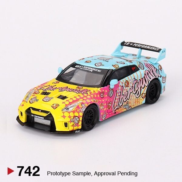 Mini GT LB-Silhouette WORKS GT NISSAN 35GT-RR Ver.1 LBWK KUMA