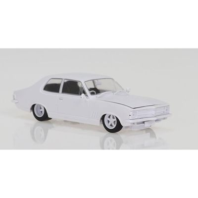 DDA621K 1:24 Plastic Kit LC Custom Holden Torana