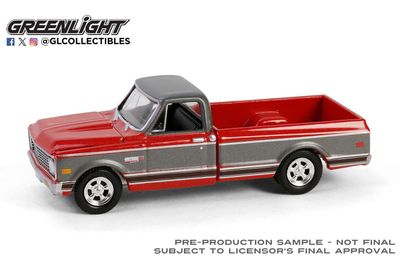 (Preorder) Greenlight 1972 Chevy Cheyenne C10 Short Bed – Ruby Red and Gunmetal Gray (Hobby Exclusive)