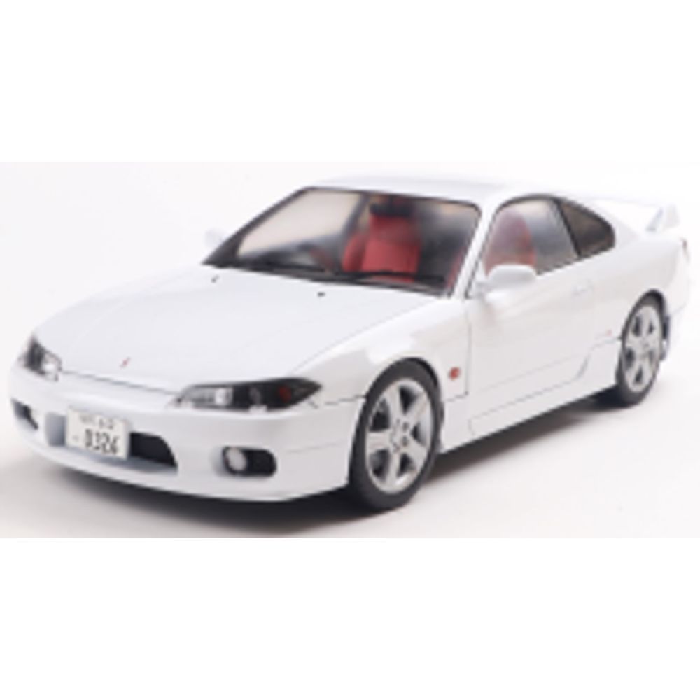 (Preorder) Solido 1/18 1999 Nissan Silvia S15 Spec-R Aero Aspen White