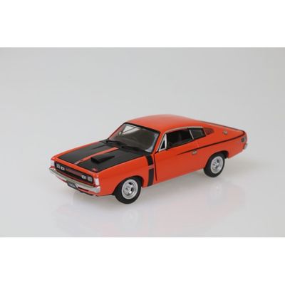 DDA32818 1/32 Orange E38 Valiant Charger