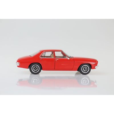 DDA324 1/24 Red Holden HQ Holden Kingswood 4 Door
