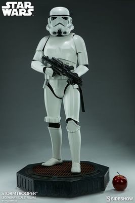 Star Wars - Stormtrooper 1:2 Legendary Scale Statue