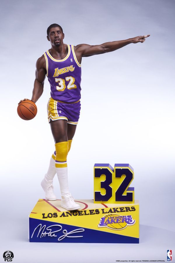 (Preorder) NBA - Magic Johnson 1:4 Scale Statue