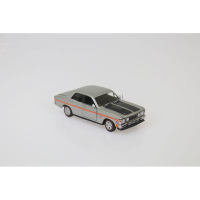 DDA32377-2 1/32 Ford Falcon XW GTHO Phase II Silver Fox