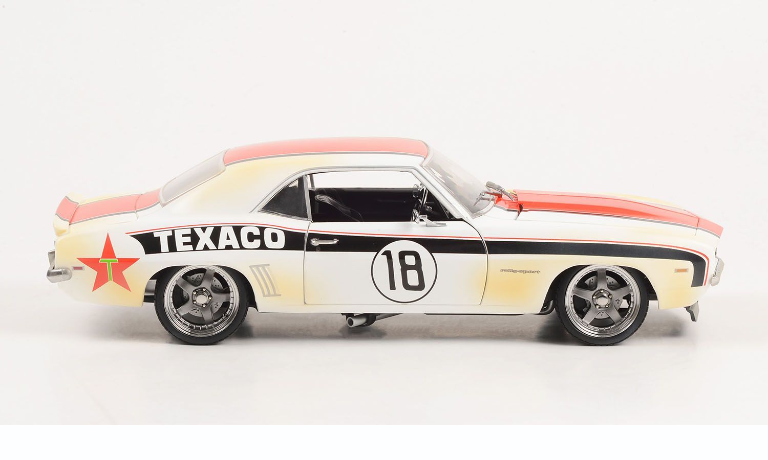 GMP 1/18 #18 1969 Chevrolet Camaro RS Street Fighter - Texaco