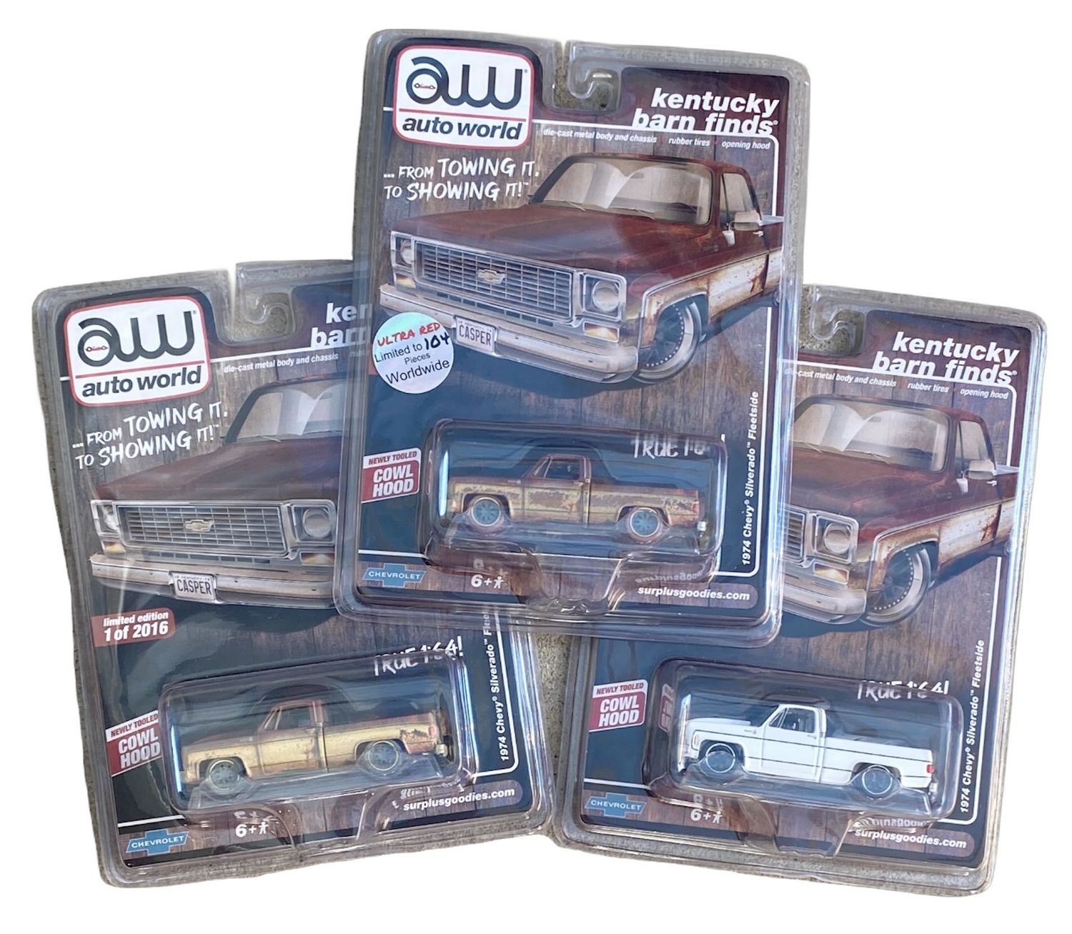 Auto World Kentucky Barn Finds 1974 Chevy Silverado Fleetside 3-Car Set