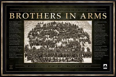 Brothers in Arms 11th Battalion Australian ANZAC soldiers at Great Pyramid Egypt framed WWI print