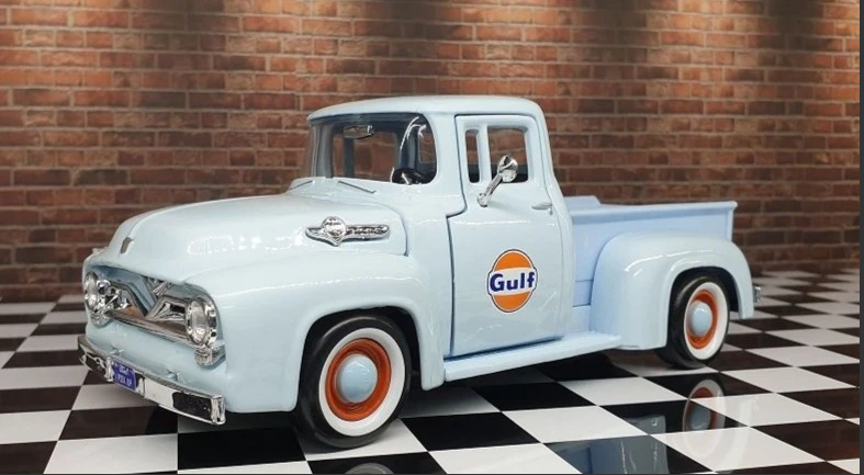 Motor Max DDA 1/24 1956 Ford F-100 Pickup with Gulf Livery Motor Max DDA 1/24 1956 Ford F-100 Pickup with Gulf Livery