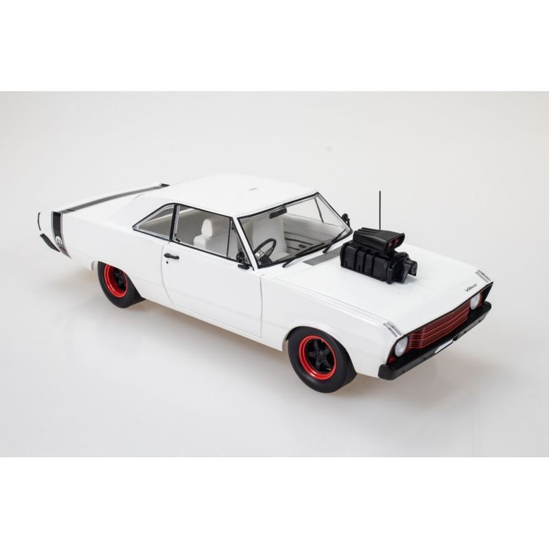 DDA020 1/18 Mopar 1969 Chrysler Valiant VF Artisan Collection