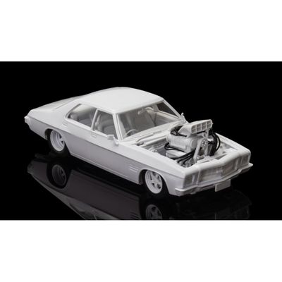 DDA309K 1/24 Holden HQ Custom 4 Door Plastic Model Kit DDA309K 1/24 Holden HQ Custom 4 Door Plastic Model Kit