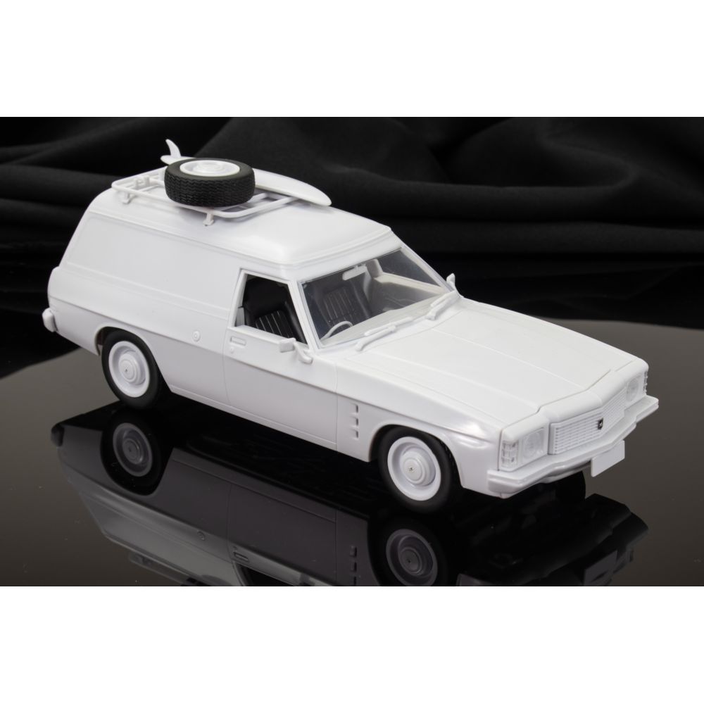 DDA516K 1/24 Plastic Kit Holden Tradie Panel Van DDA516K 1/24 Plastic Kit Holden Tradie Panel Van