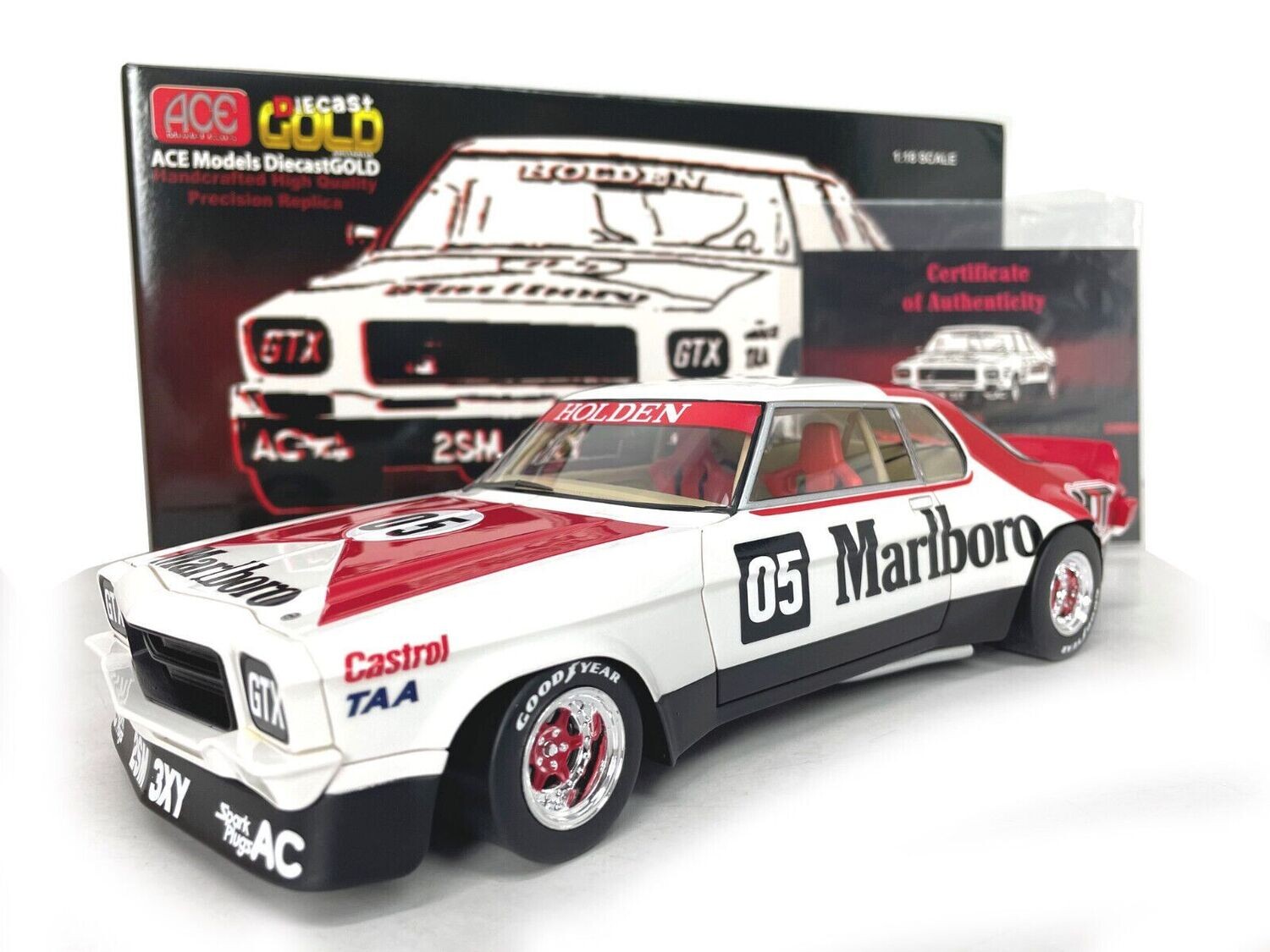 ACE Models 1/18 Peter Brock HDT HQ Monaro Sports Sedan ACE Models 1/18 Peter Brock HDT HQ Monaro Sports Sedan