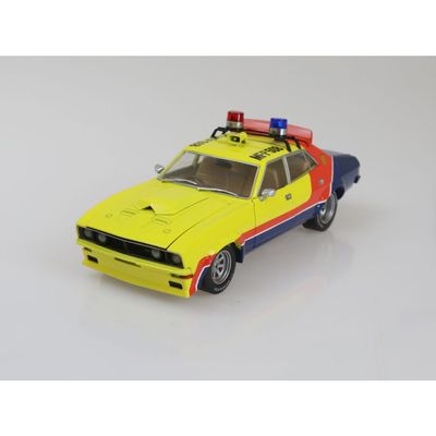 DDA902 1/24 First of the V8 Interceptors Movie