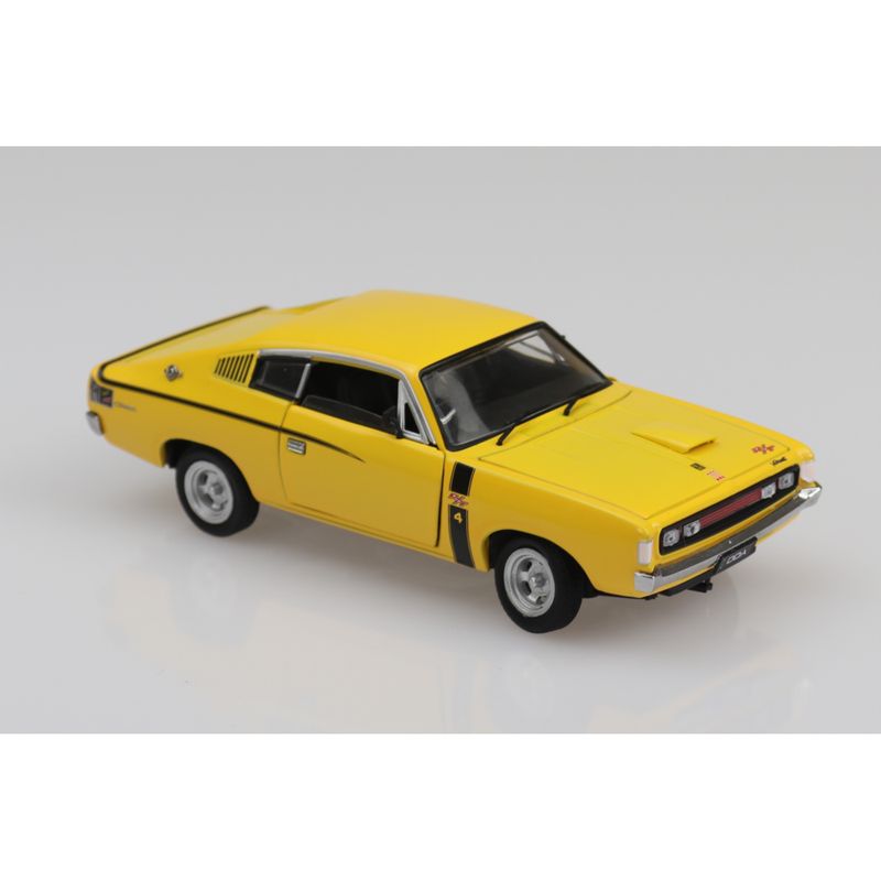 DDA32817 1/32 Yellow E49 Valiant Charger